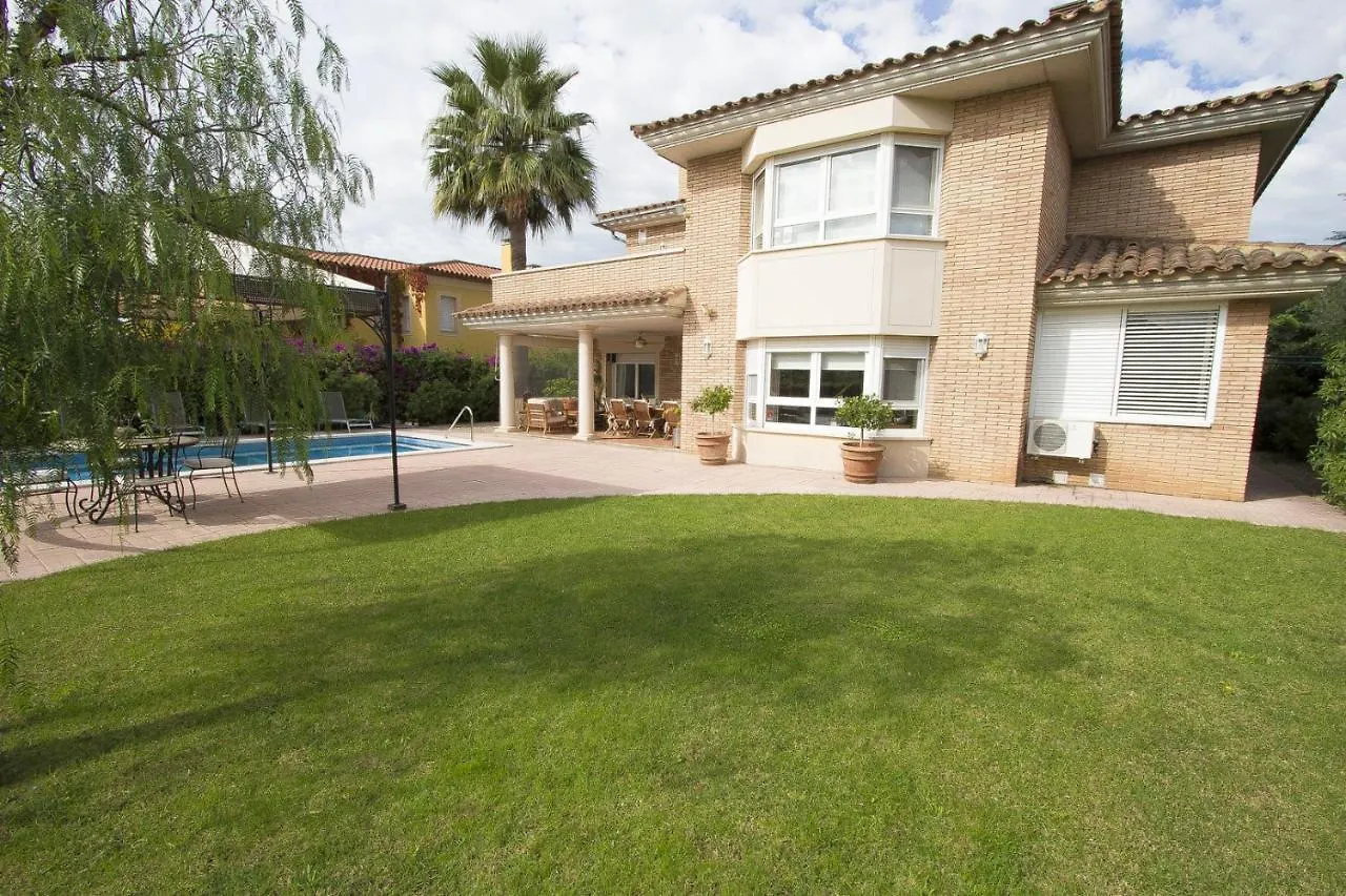 Villa Catalunya Casas Port Aventura,Golf, Costa Dorada At Your Doorstep Reus Spain